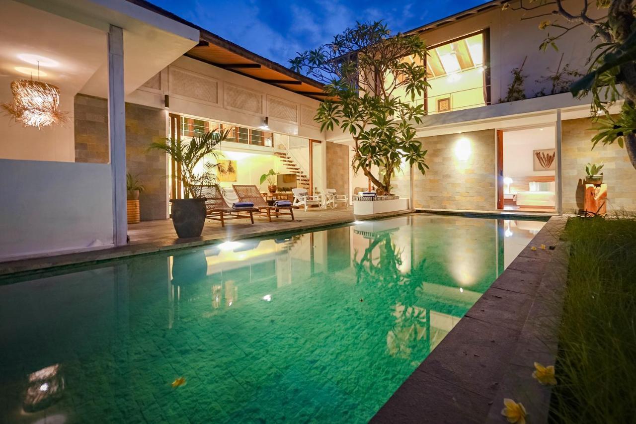 Bias Villa Seminyak 外观 照片